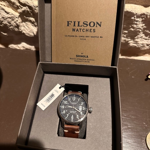 Used/Excellent Condition Filson/Shinola Argonite 715 - Lifetime Warranty (Rare) - Picture 6 of 7